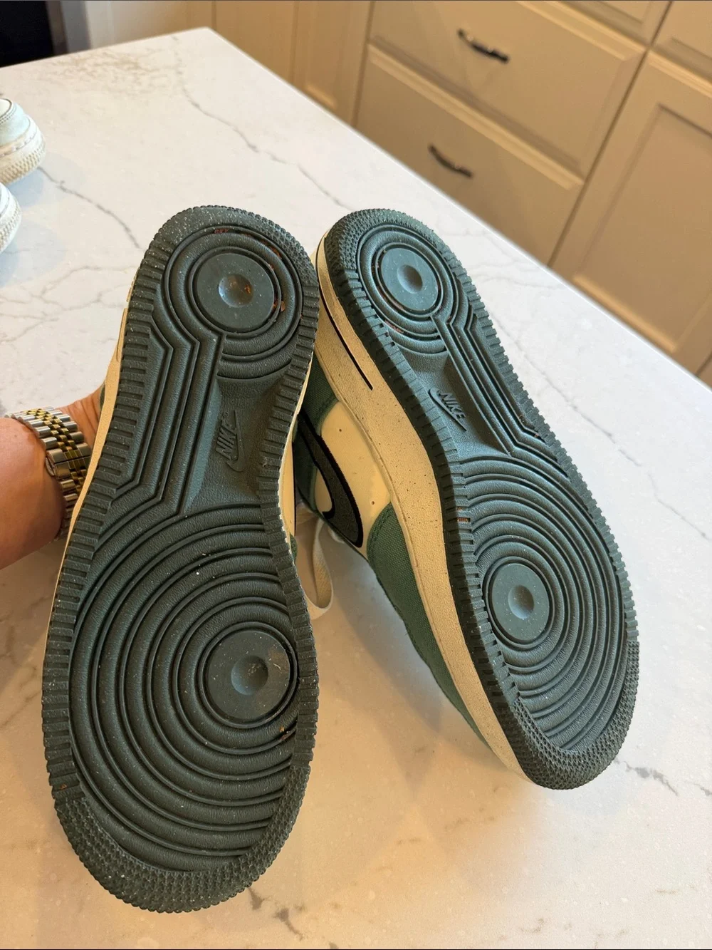 Nike Kids Low-Top Teal, Cream & Black Sneakers